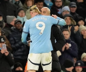 Er wordt weer gelachen bij Manchester City: De Bruyne is belangrijk in zijn 400e wedstrijd terwijl Doku zijn concurrent ziet uitblinken vanop de bank