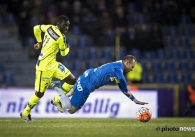 Thomas Buffel na ontluisterende nederlaag tegen tien man: "Twee dubieuze fases beslissen de match"