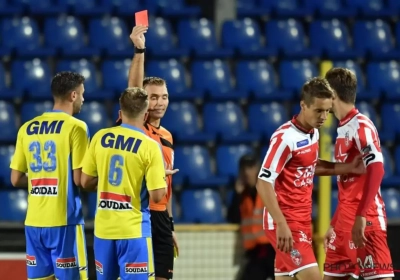 Henkens schoot Westerlo in de voet met rode kaart: "Mocht dat niet? Dat wist ik niet"