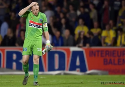 VIDEO: Westerlo-fans zijn het beu: "Shame on you" en geroep om Bob Peeters