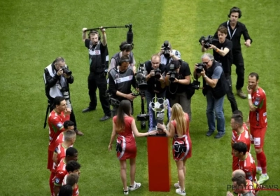 VIDEO: Schitterende tifo op Anderlecht (met vooral aandacht voor twee spelers)