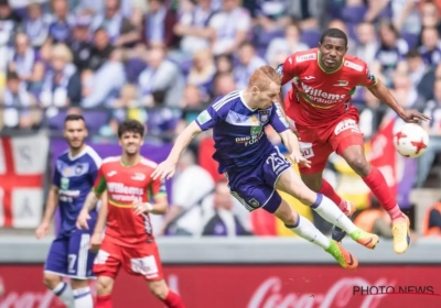 Anderlecht sluit seizoen af met winst in galamatch (en nam afscheid van Tielemans)