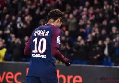 Een 10 op 10 van L'Equipe voor Neymar, maar toch moet Meunier hem verdedigen: "Wat ondankbaar van de fans"