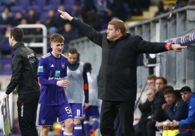 ? Anderlecht-belofte Saelemaekers kreeg voor zijn debuut met flair én lef een staande ovatie van heel het stadion, behalve van één man