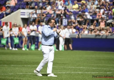 ? Marc Coucke pakt op Twitter uit met parodie van hilarisch moment uit KV Kortrijk - Anderlecht