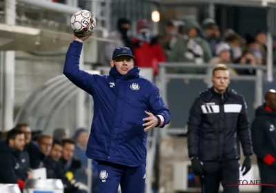 Vanhaezebrouck heeft een verklaring voor die schandalige eerste helft: "Eupen speelde zoals Anderlecht hoort te spelen"