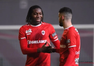 Mbokani, de doelpuntenmachine is helemaal terug: "Ik wist dat ik wel nog een kans ging krijgen. En dat ik die ging scoren"