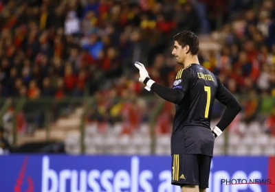 Courtois raakte de bal... acht keer: "Het was wel grappig van de fans"