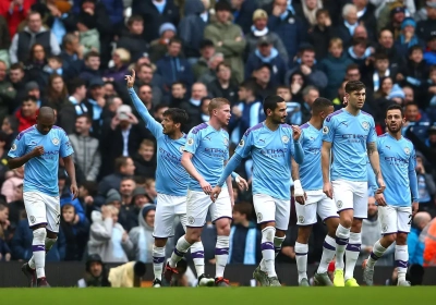 Manchester City maakt gehakt van Aston Villa met onder meer een hattrick van Agüero