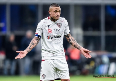 Slecht nieuws voor Radja Nainggolan: hij moest na een half uur naar de kant met een spierblessure 