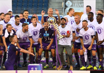 Beerschot door het dolle heen na de titel in 1B: "Niemand verdient dit meer dan wij"