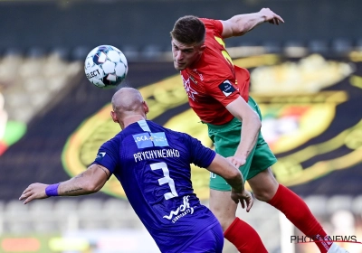 Fan stelt zich vragen bij aanwezigheid Martin Heylen in KVO-stadion maar krijgt lik op stuk