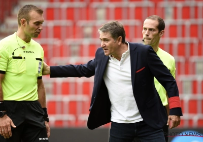 Ook tegen Racing Genk geen Mehdi Carcela op het terrein: "Volgens de regels mag ik slechts elf spelers opstellen..."