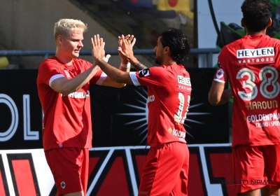 Matchwinnaar Juklerod met de brede smile na de match, Steppe baalt na communicatiefout met zijn muurtje