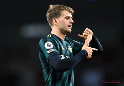 🎥 Bamford smeert met hattrick Aston Villa eerste verlies aan 