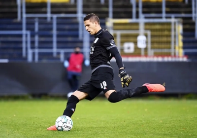 Eens niet Undav of Vanzeir maar wel doelman van Union man van de match: "De fles mag naar hem gaan"