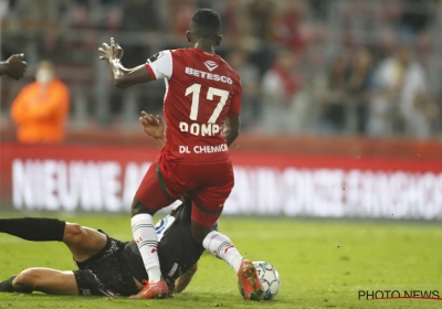 🎥 Was dit penalty voor Zulte Waregem? Raakt Dewaele hem überhaupt wel?