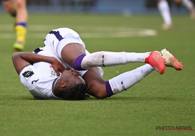 Kouamé laat zich met overtuiging uit over penaltyfase: "Tuurlijk raakt hij mij!"