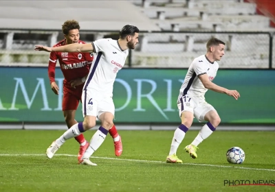 Anderlecht-Antwerp: de strijd om de Champions' Play-offs met de hete adem van Gent in de nek