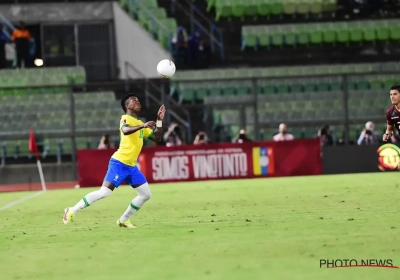 🎥  Vinícius Júnior pakt uit met fantastische dribbel tegen Argentinië 