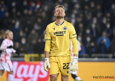 Mignolet teneergeslagen na blamage: "Je zit dan samen met de spelersgroep om een vuist te maken..."