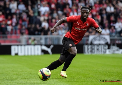 Doku schittert mee bij Stade Rennais, dat met 6-0 wint van mak Bordeaux