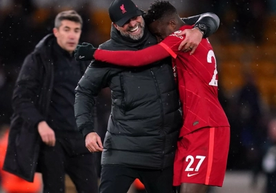 Jürgen Klopp haalt de loftrompet boven over Divock Origi: "Hij is een legende op en naast het veld"