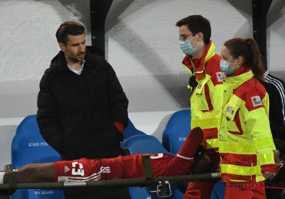 Gruwelijke blessure Standard-speler, VAR zag er geen penalty in