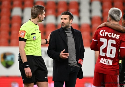 Ex-ref begrijpt Standard: "Met dit soort interventies verziekt de VAR het voetbal"