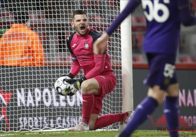 Van Crombrugge maakte de juiste analyse na zwakke tweede helft Anderlecht: "Hij mocht de bal niet krijgen"