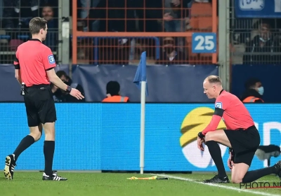 🎥 Wedstrijd gestaakt in Bundesliga: grensrechter krijgt beker op het hoofd