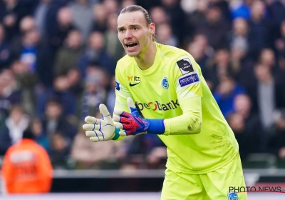 Doelman Maarten Vandevoordt heeft nieuws voor de fans wat zijn toekomst bij Racing Genk betreft