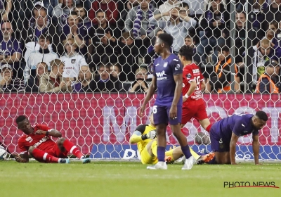 Referee Department over buitenspelfase in Anderlecht-Antwerp: "Actief buitenspel van Samatta, correcte VAR-interventie"