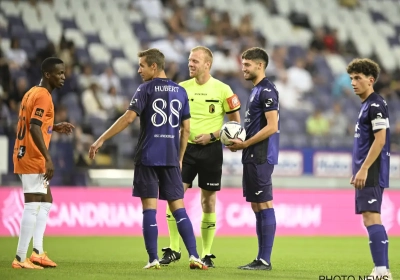 David Hubert, de grote broer van de RSCA Futures: "Ik ben hier niet om hen te leren voetballen"