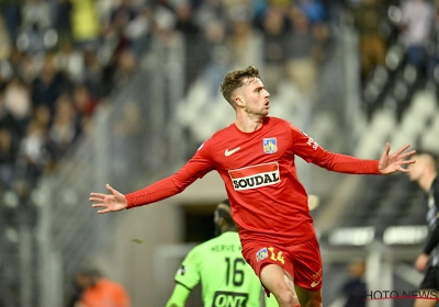 Westerlo pakt eerste punten buitenshuis en wint na gekke start- en slotfase op het veld van Charleroi