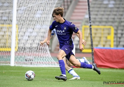 Tenminste één Anderlecht-speler met een grote lach: Lucas Stassin "heel blij" met debuut