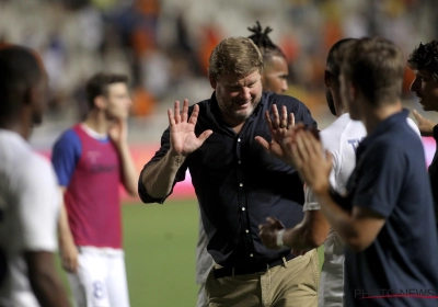 Ziet KAA Gent nog sterkhouder(s) vertrekken? En wat met de drukke kalender? Vanhaezebrouck is kristalhelder: "Dat is onze ambitie"