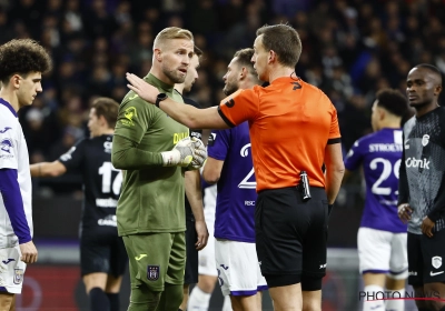 Serge Gumienny verschroeiend hard voor scheidsrechter en VAR in Anderlecht-Genk