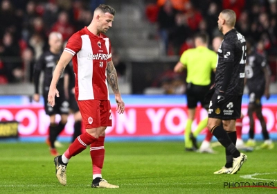 🎥 Pijnlijke uitglijder van Toby Alderweireld - supporters zeggen allemaal hetzelfde over de strafschop tegen Mechelen