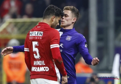 Frank De Bleeckere heeft duidelijke mening over rode kaarten van Burgess en Wijndal