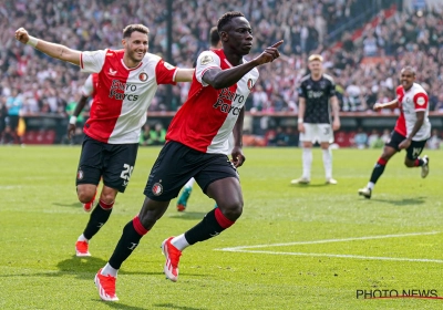 Johan Boskamp zal blij zijn: Feyenoord haalt keihard uit met grootste overwinning ooit tegen Ajax