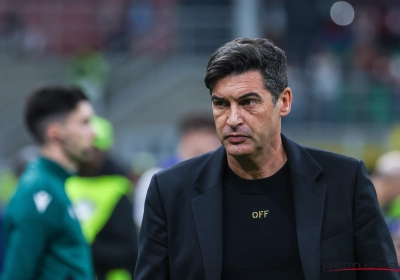 Ongelooflijke scène bij AC Milan, waar coach Paulo Fonseca zijn spelers "volledig afkraakt" na CL-overwinning