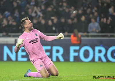 Mignolet speelde door VAR psychologisch spelletje met Tolu voor penalty: "Dat heb ik hem gezegd"