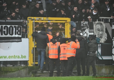 Charleroi komt met zeer duidelijk statement nadat fans wedstrijd laten stilleggen