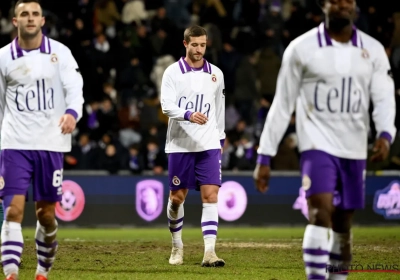 Ervaren kracht Beerschot op weg naar de uitgang: Ratten hebben geld nodig om... grasmat te vervangen