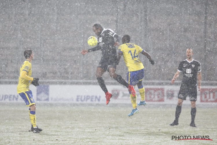 Eerste helft in de sneeuw, maar volledige match was maat voor niets, STVV blijft wel in top zes