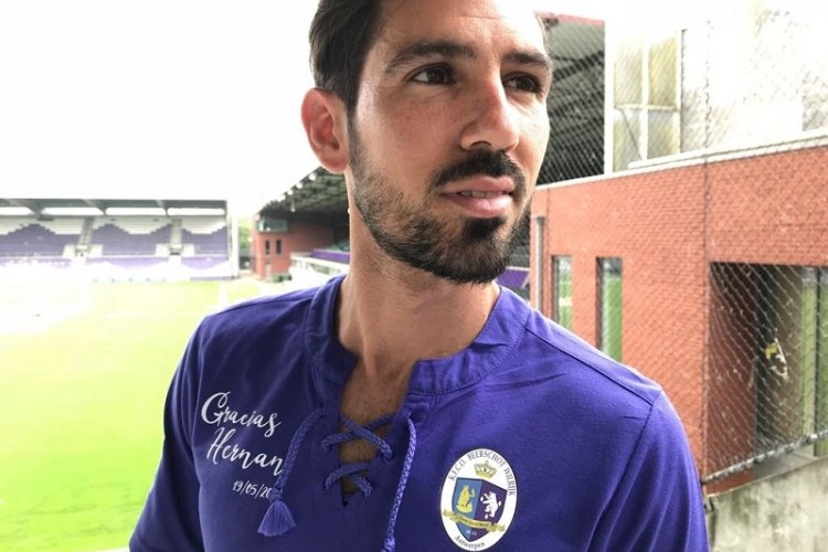 Beerschot verduidelijkt: "Losada is trainer ad interim, hij is geen passant"