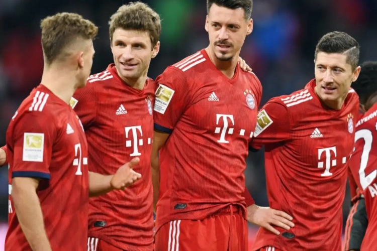 OFFICIEEL: Bayern-spits gaat zijn geluk beproeven in China