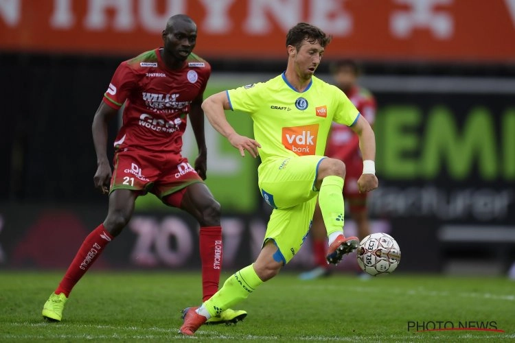 Anderlecht en Standard willen pion van kampioenenploeg AA Gent (die bij de Buffalo's niet meer tevreden is)