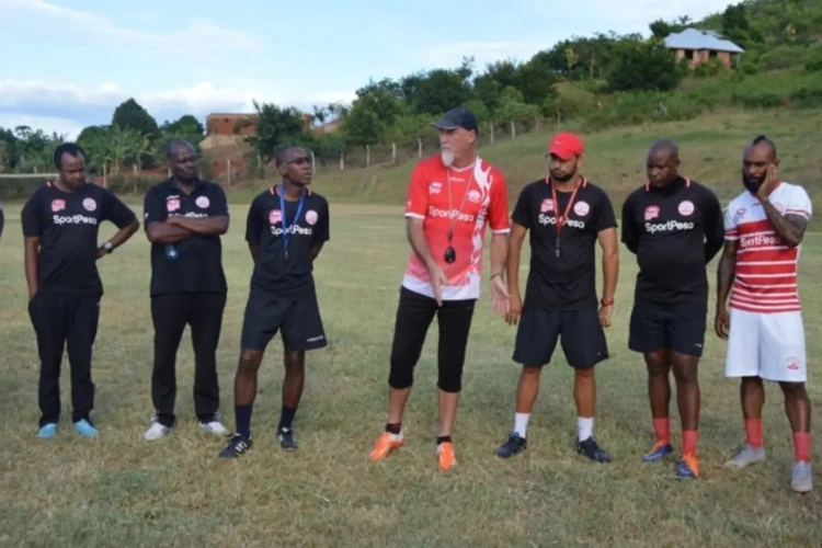 Patrick Aussems: Belgische coach van topclub in Tanzania